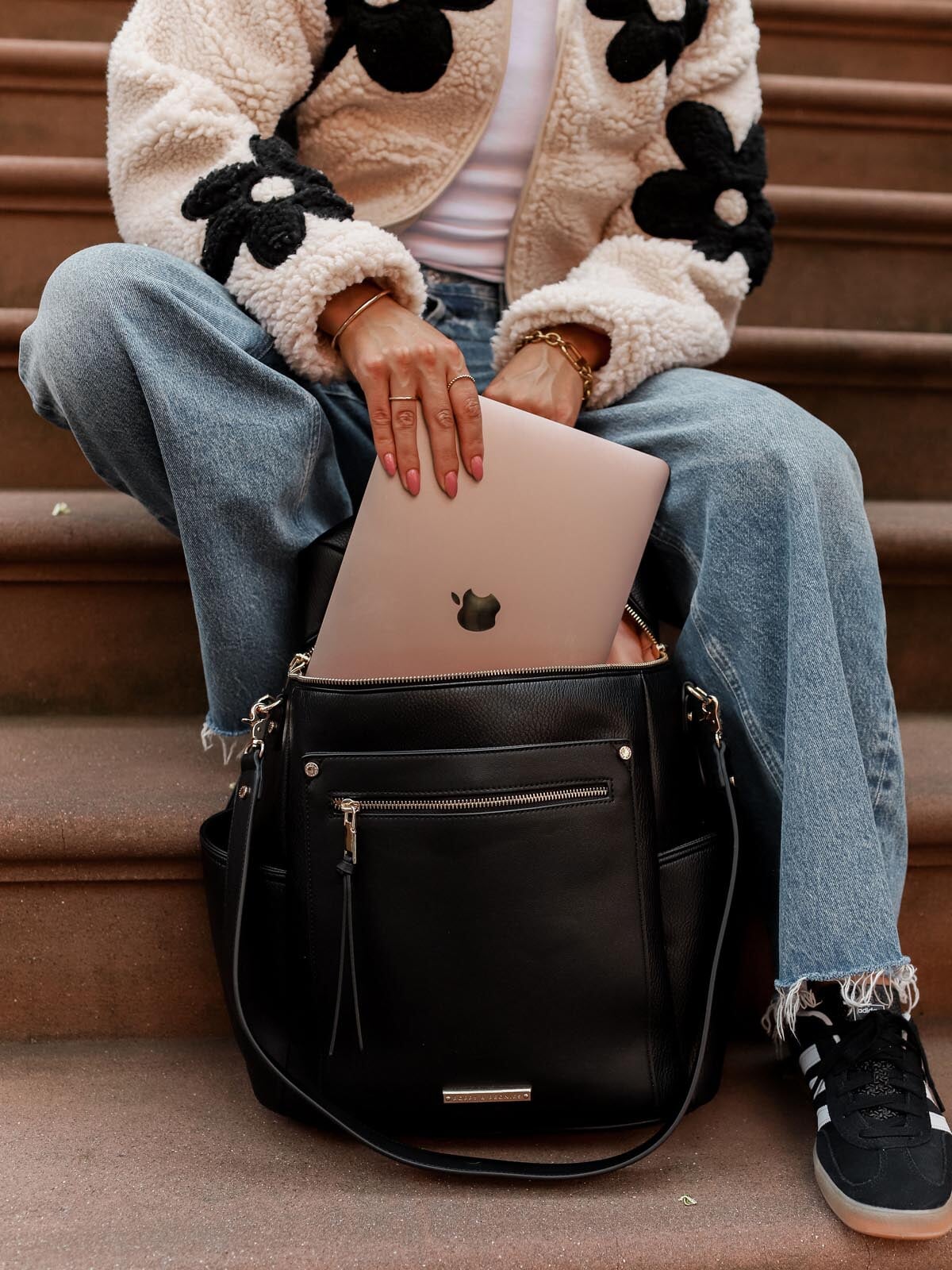 Commuter Backpack black - Image 9