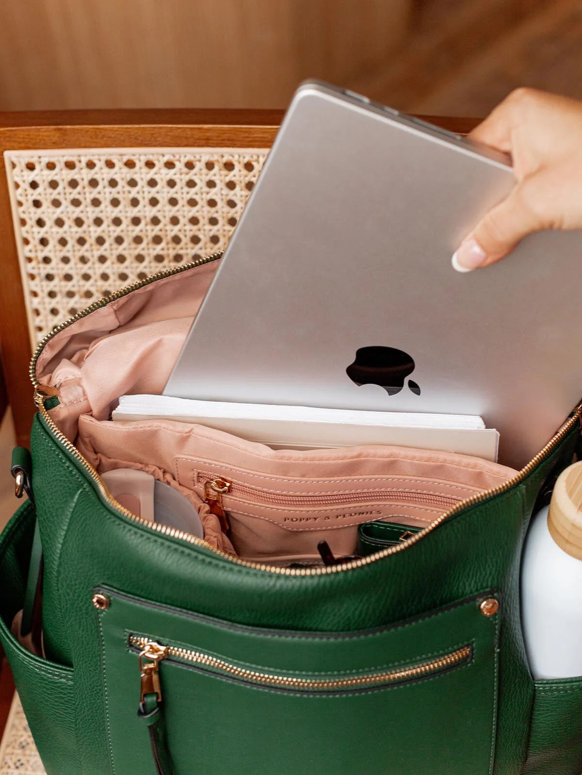 Commuter Backpack Heritage Green - Image 11