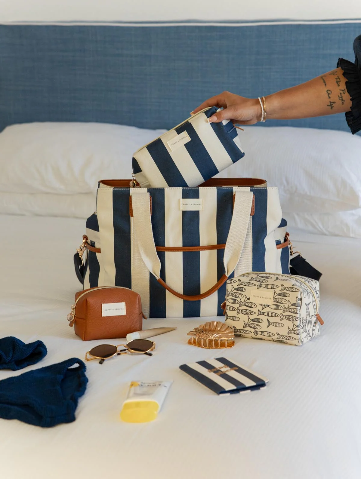 Cosmetic Trio Navy Stripe - Image 3