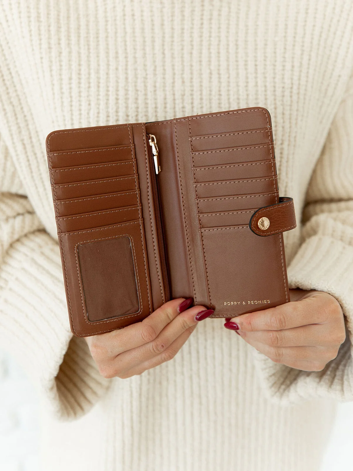 Go Anywhere Wallet Chestnut - Image 5