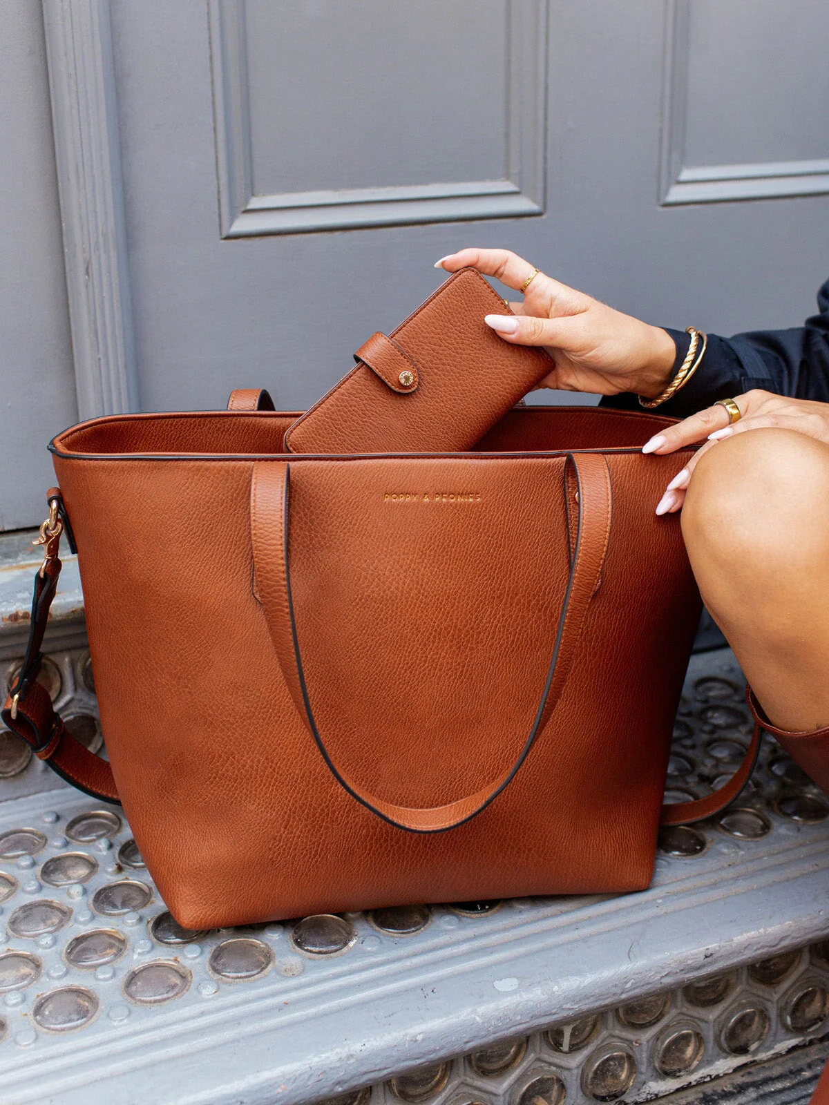 Go Anywhere Wallet Chestnut - Image 6