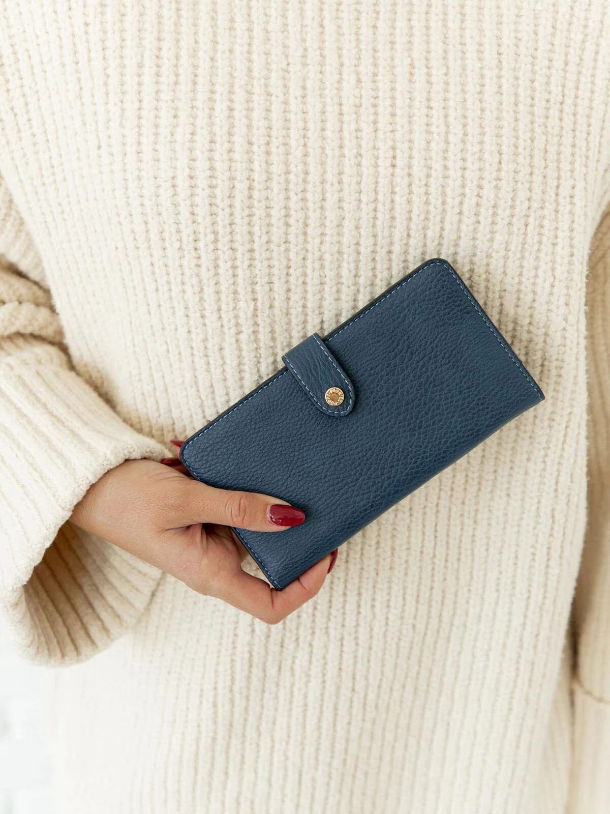 Go Anywhere Wallet Navy - Image 2