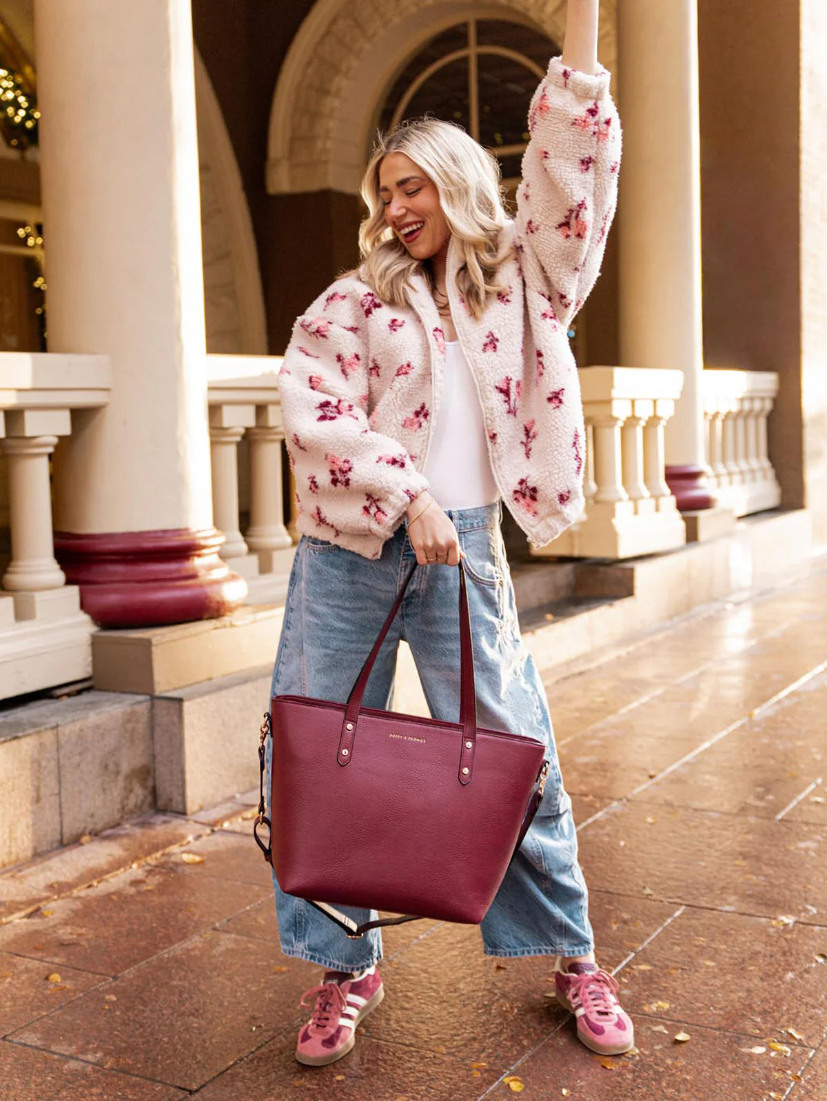 GO-GETTER TOTE berry - Image 11
