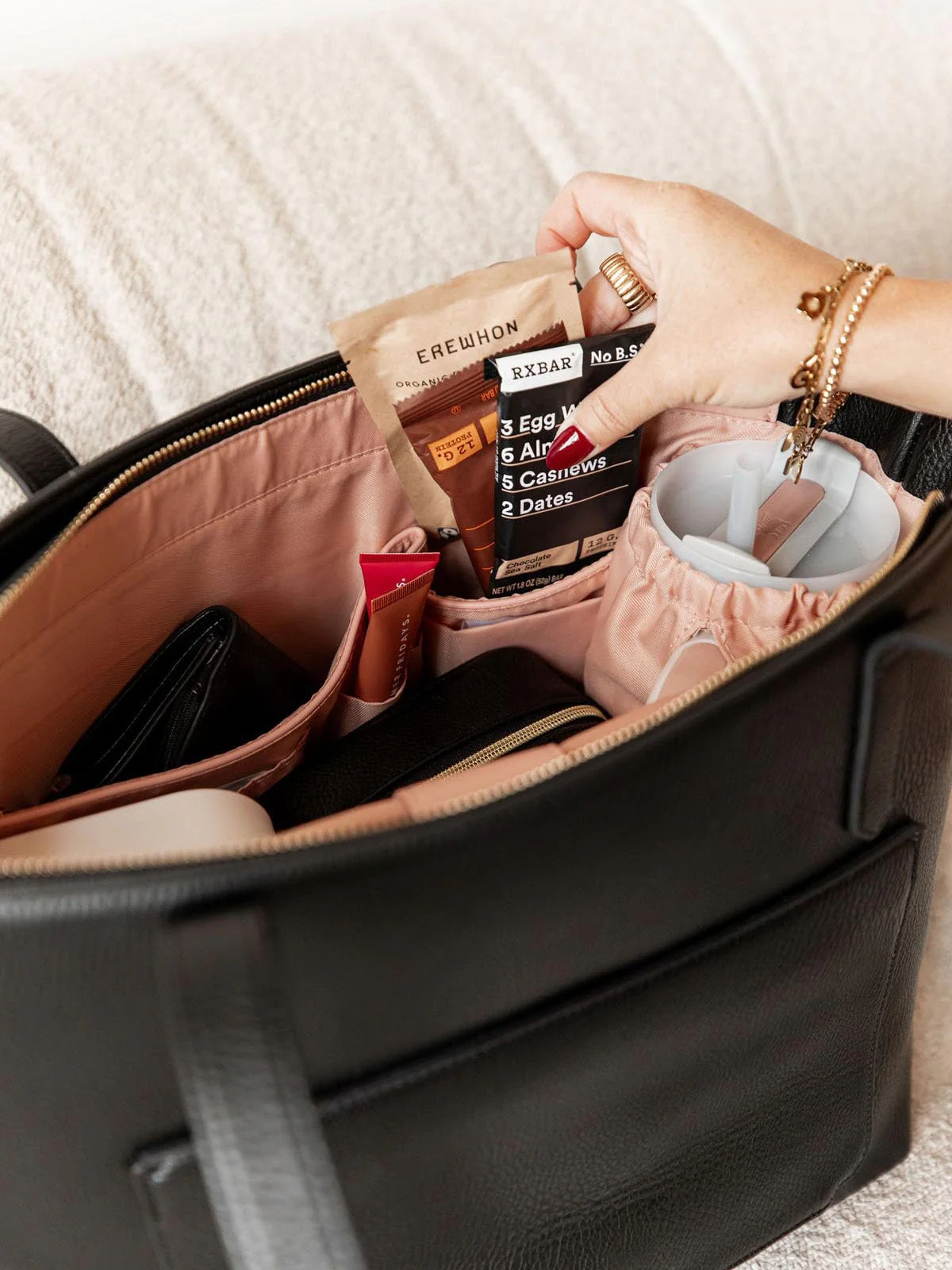 GO-GETTER TOTE black - Image 18