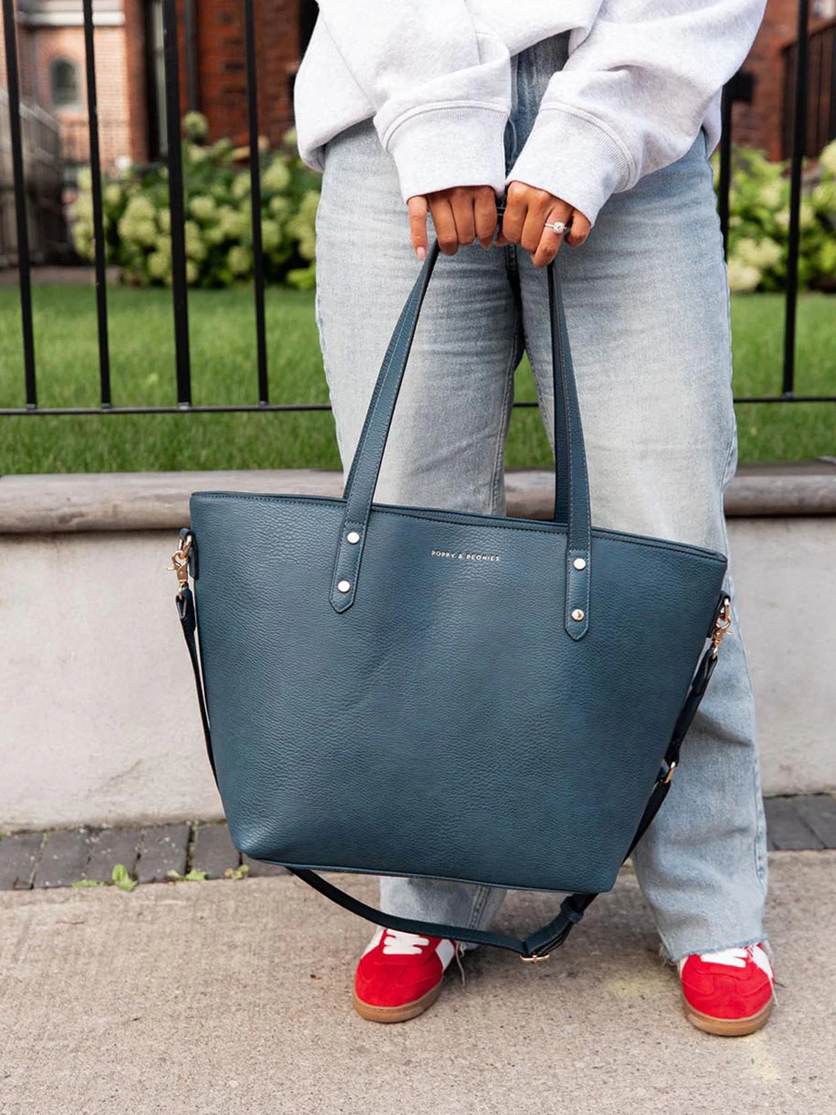 GO-GETTER TOTE Navy - Image 16