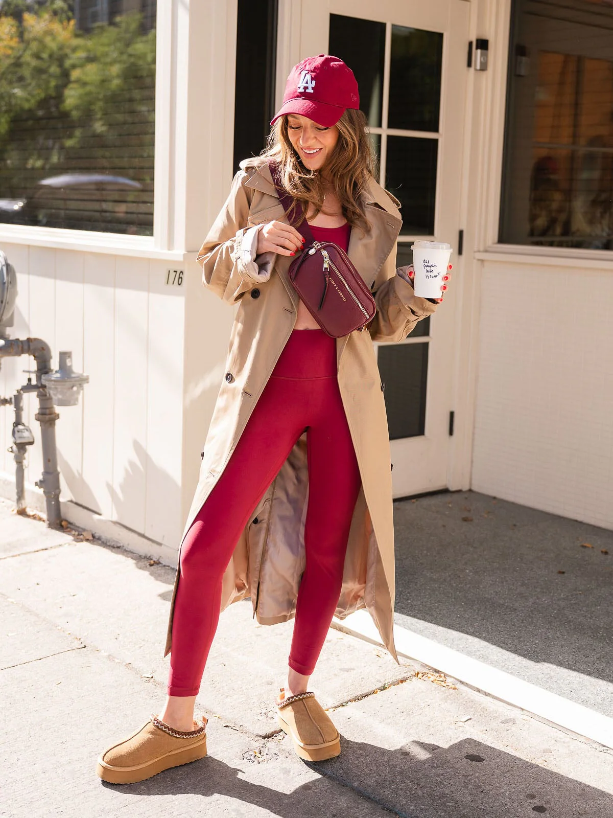 On The Run Belt Bag Vegan Leather Berry - Image 3