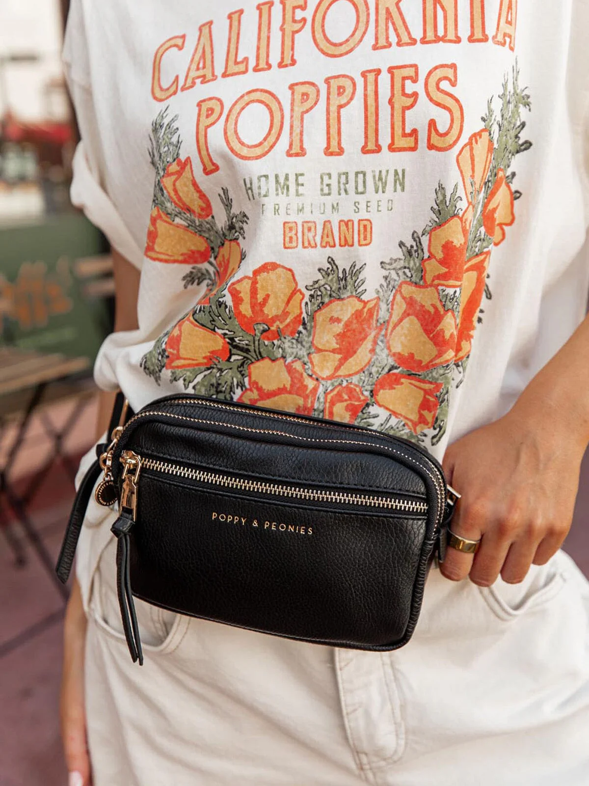 On The Run belt bag vegan leather black - Image 9