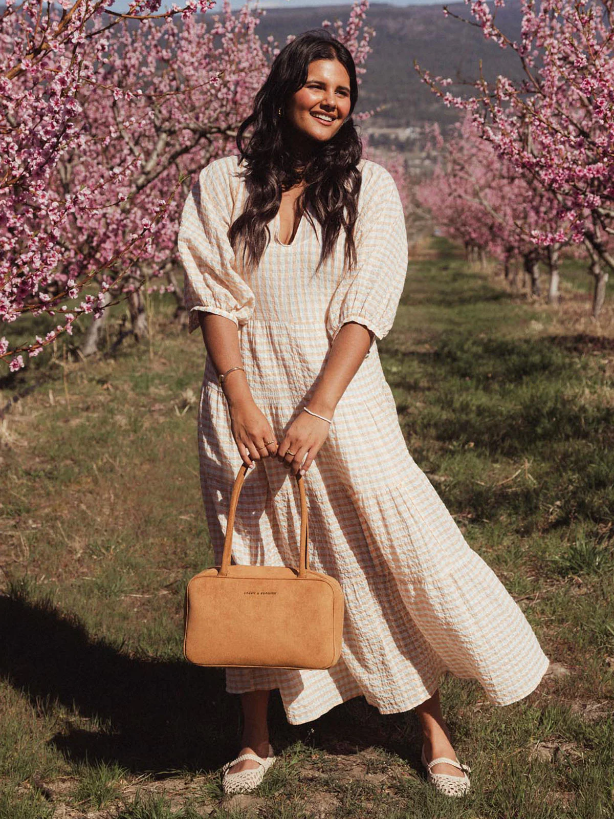 The Darling Satchel Cognac Suede - Image 4