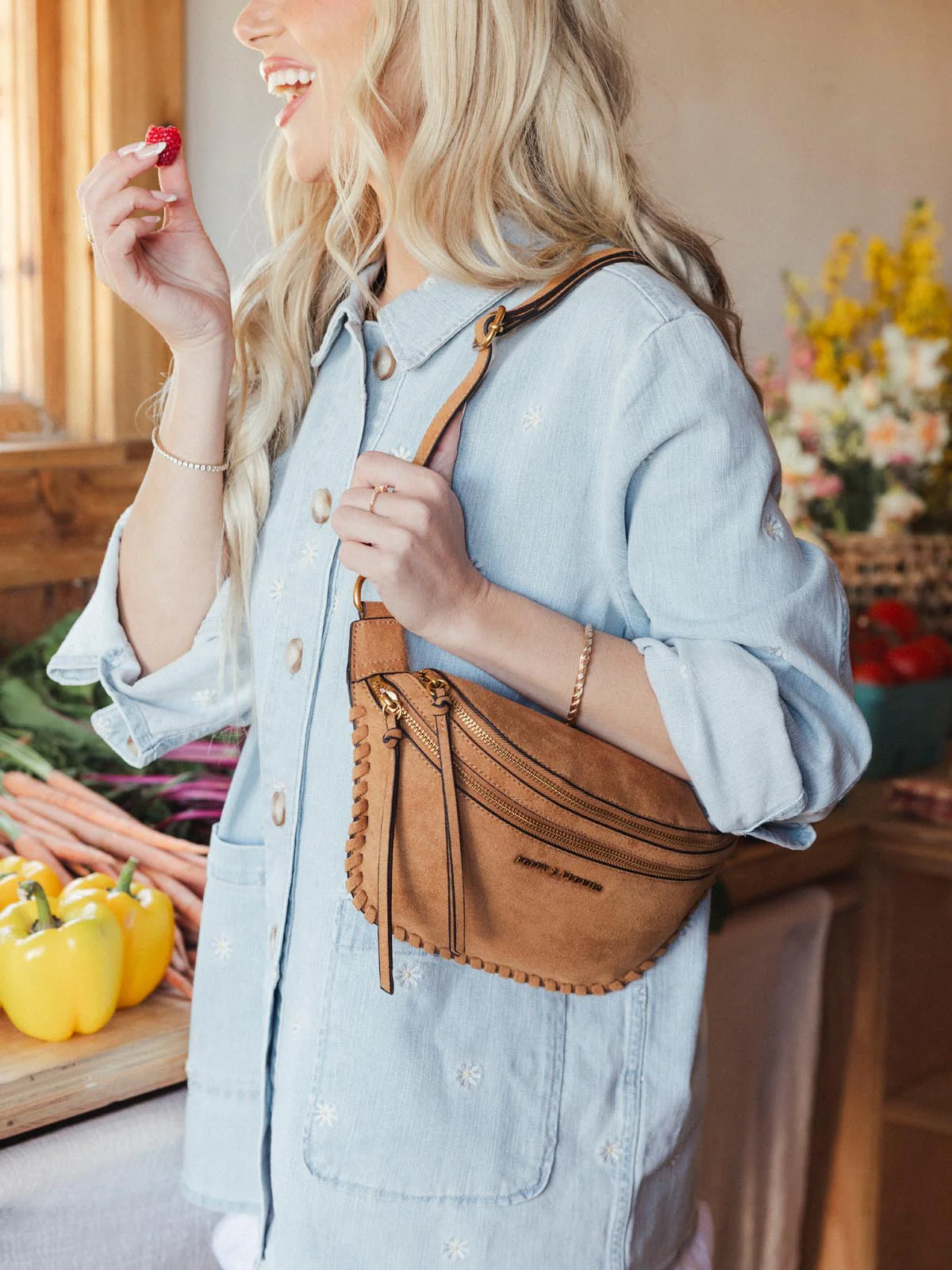 The Desert Crossbody Cognac - Image 4