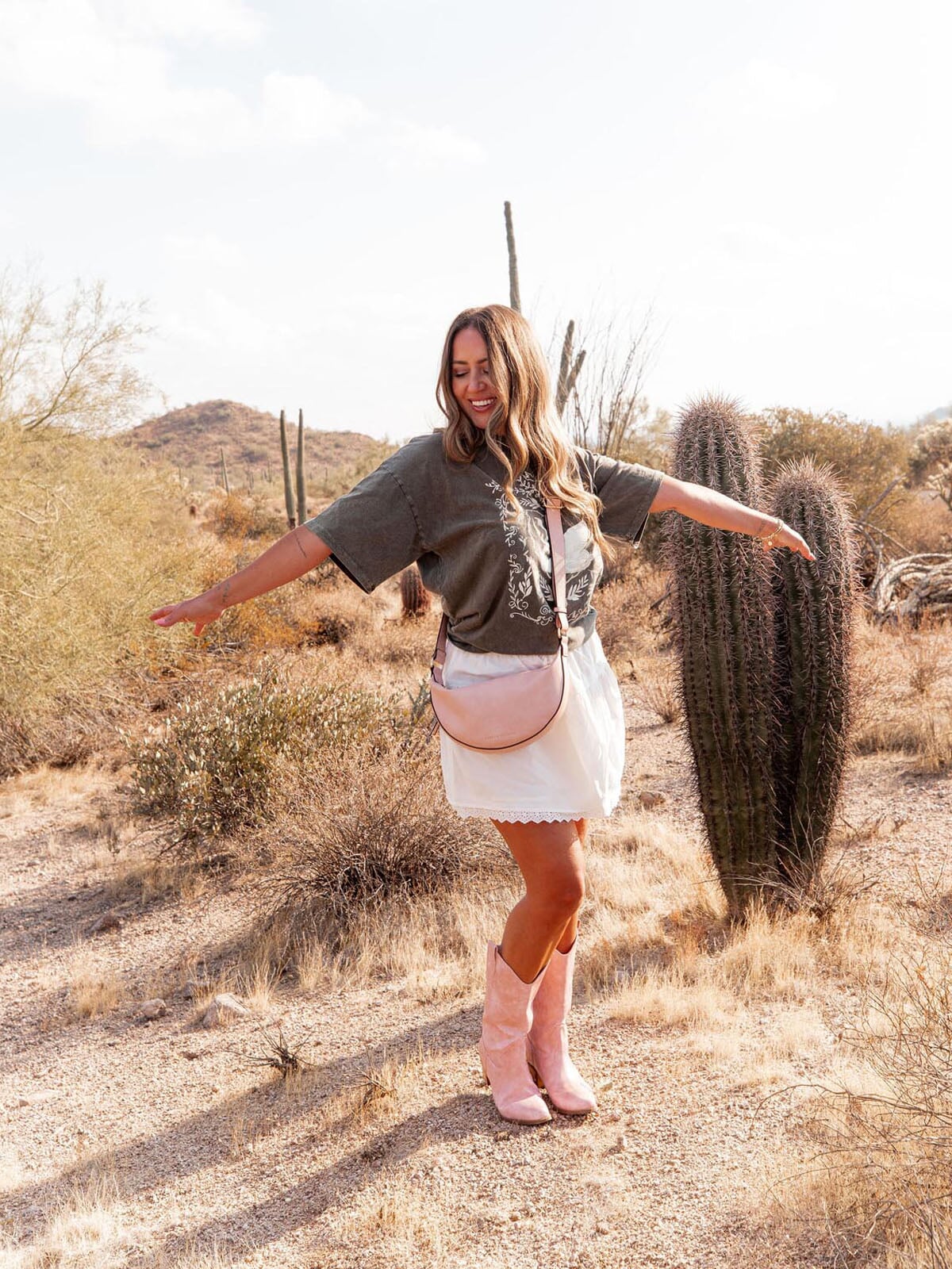 The Eclipse Crossbody Blush - Image 3