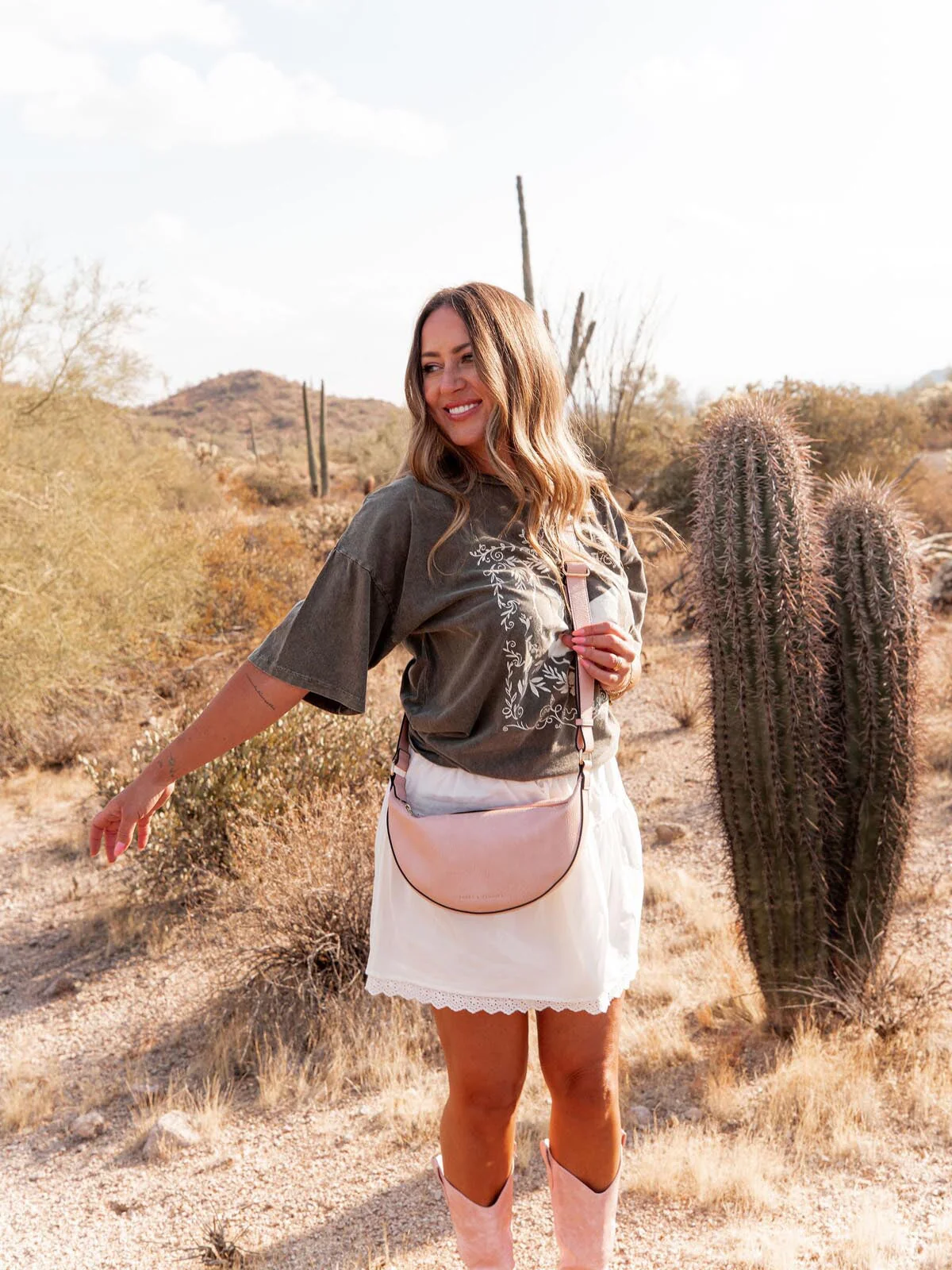 The Eclipse Crossbody Blush - Image 6