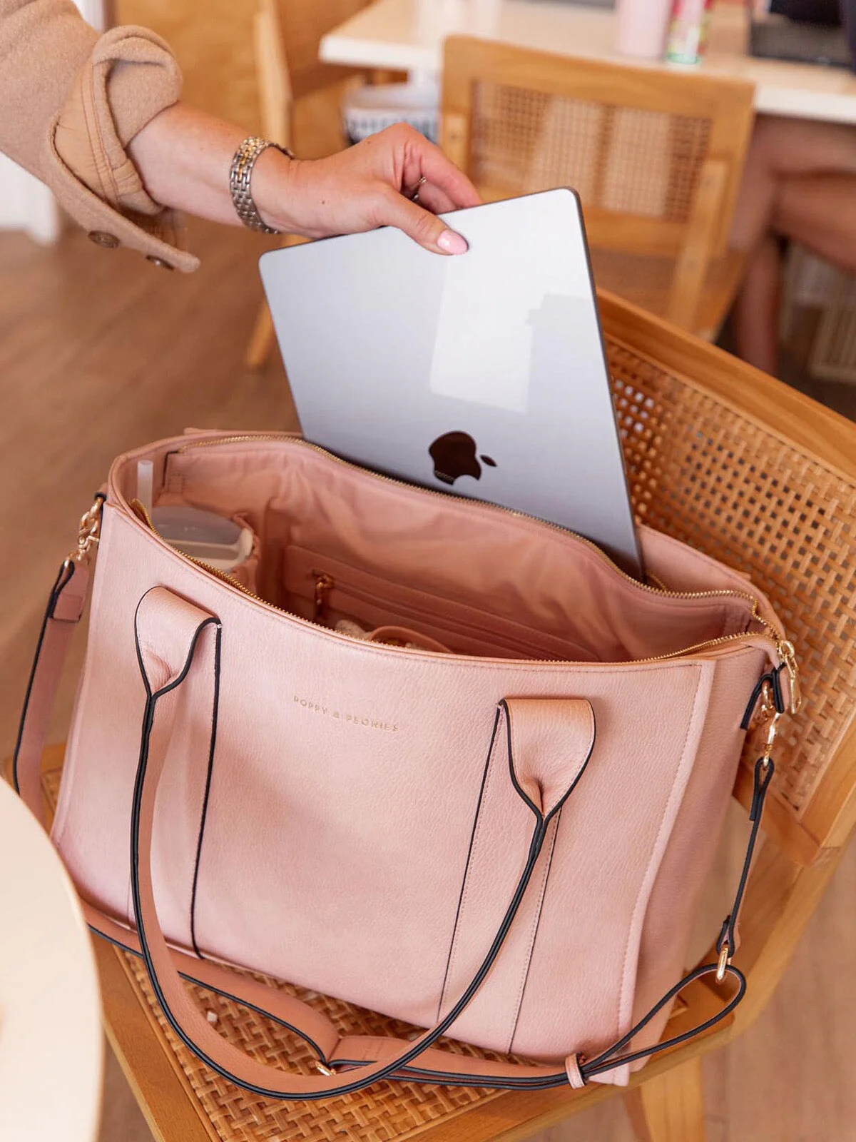 Multitasker Blush - Image 9