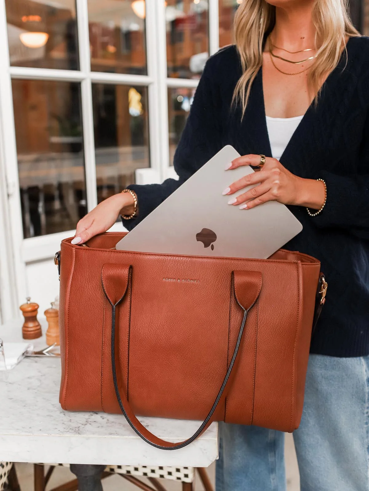 Multitasker Chestnut - Image 15