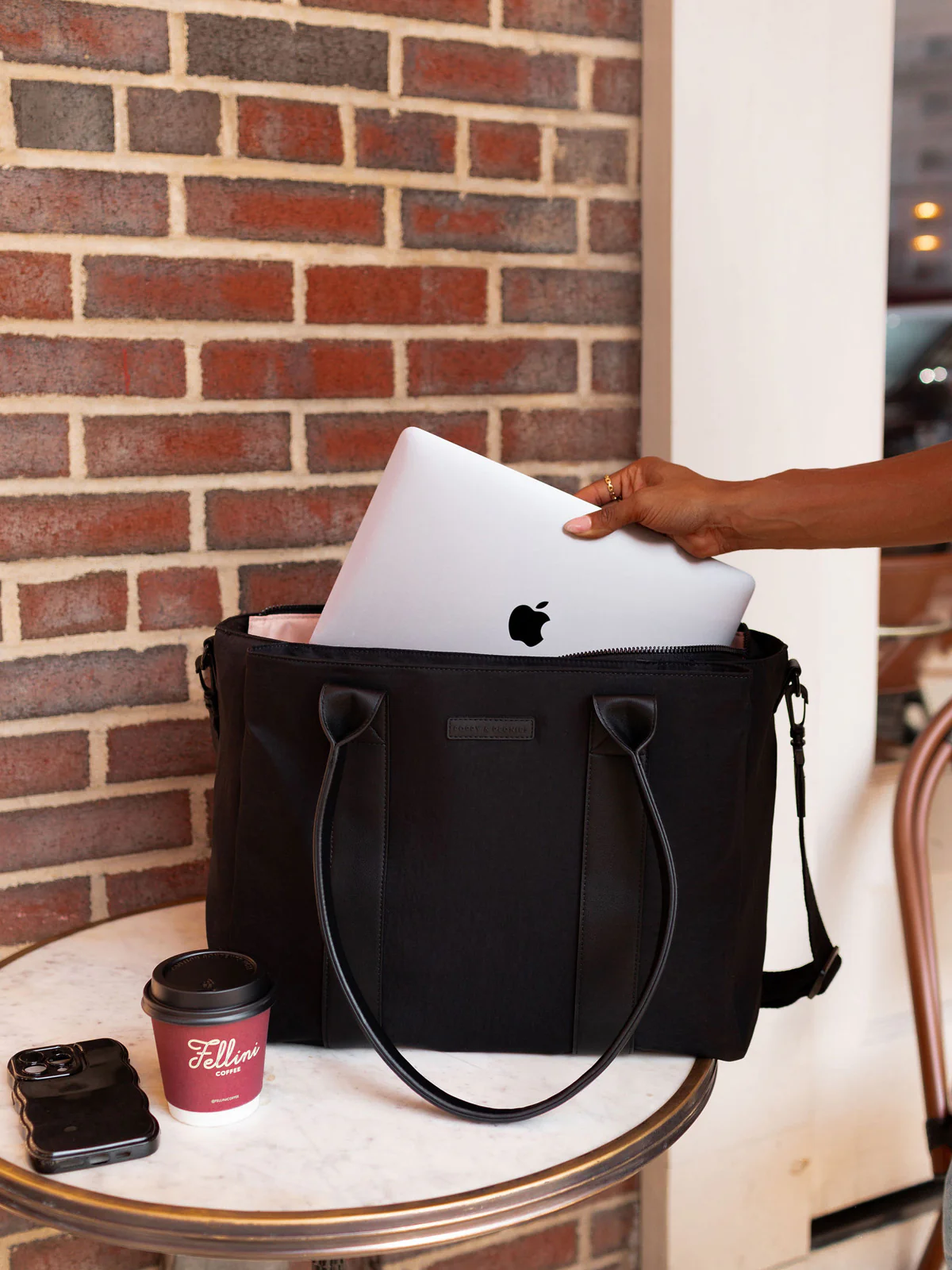 Daily Tote Black - Image 9