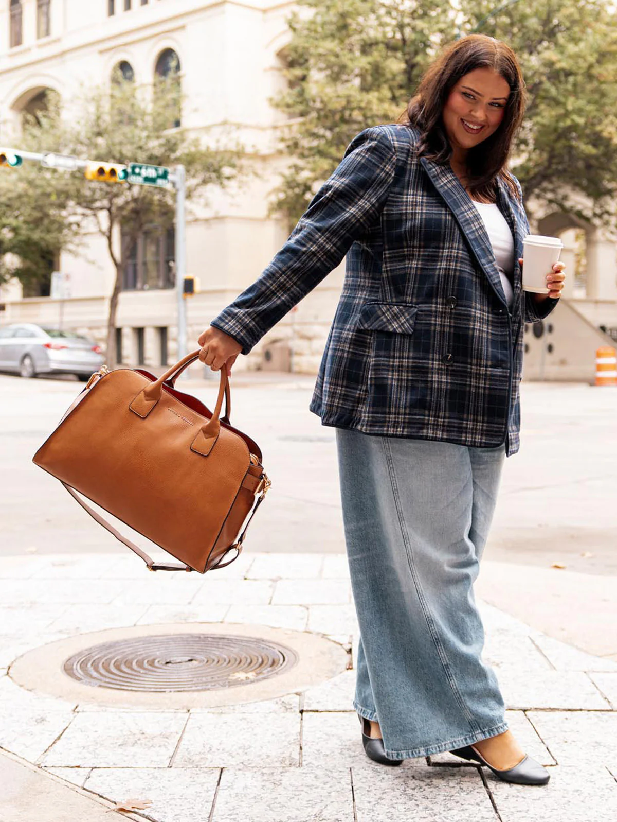 Uptown Tote Cognac - Image 15