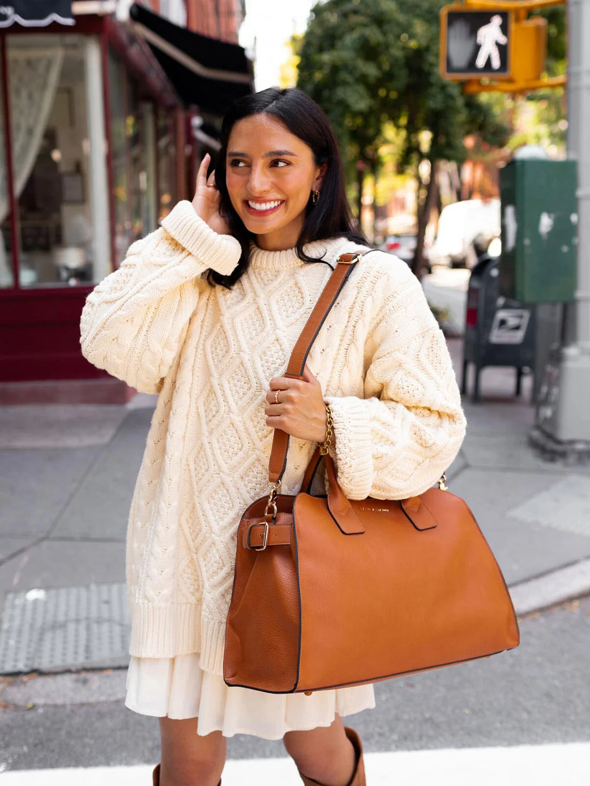 Uptown Tote Cognac - Image 20