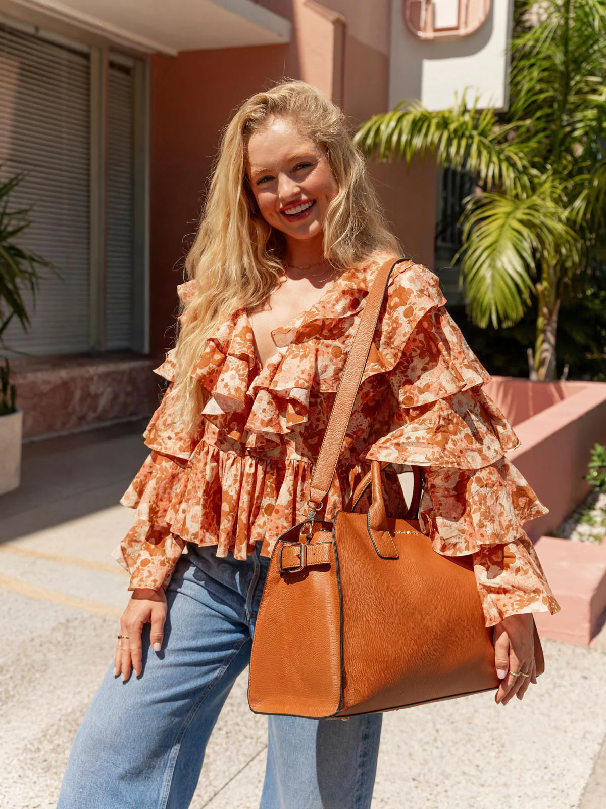 Uptown Tote Cognac - Image 9